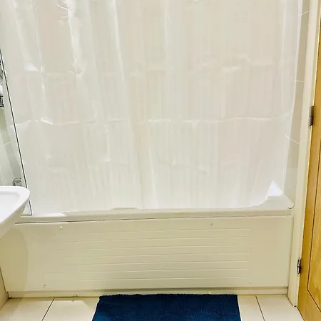 Peaceful And Cosy In Wprivate Bath - Close To Airport * 더블린